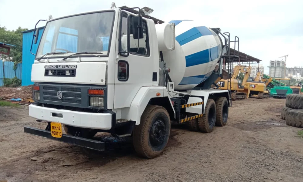 Ashok Leyland 2518 Transit Mixer